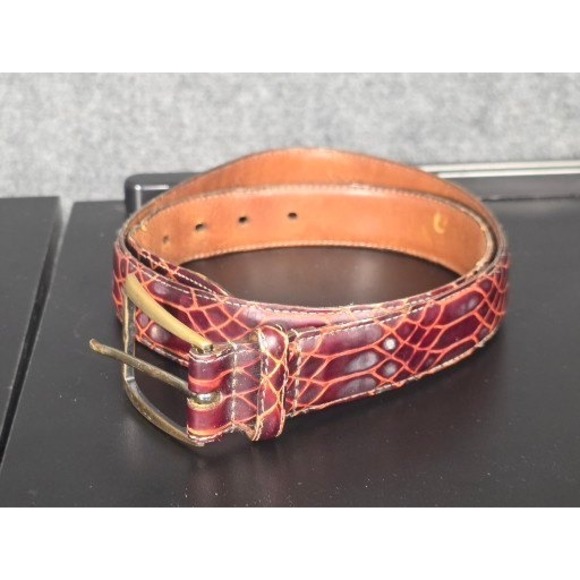 Johnston & Murphy Other - Johnston‎ & Murphy Mens 34 Burgundy Embossed Italian Calfskin Leather Belt USA